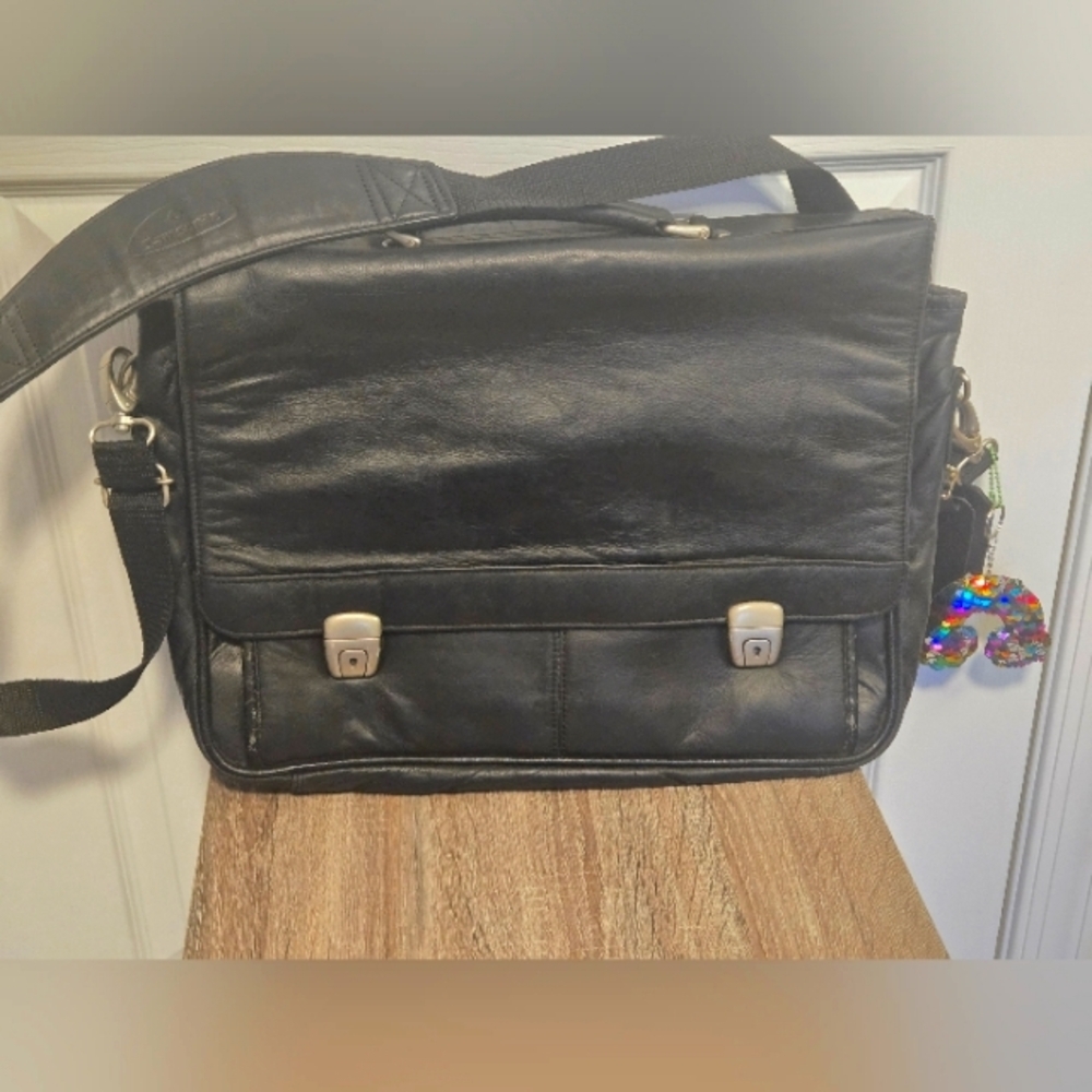 Vintage Samsonite Briefcase with Adjustable detachable strap